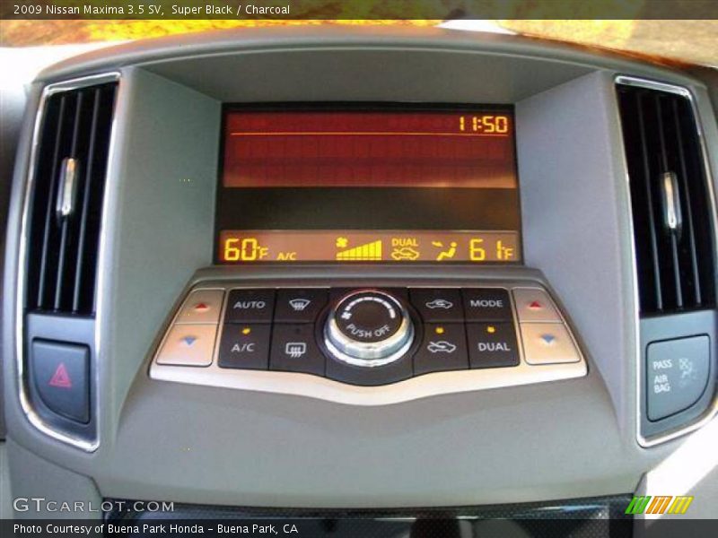 Super Black / Charcoal 2009 Nissan Maxima 3.5 SV