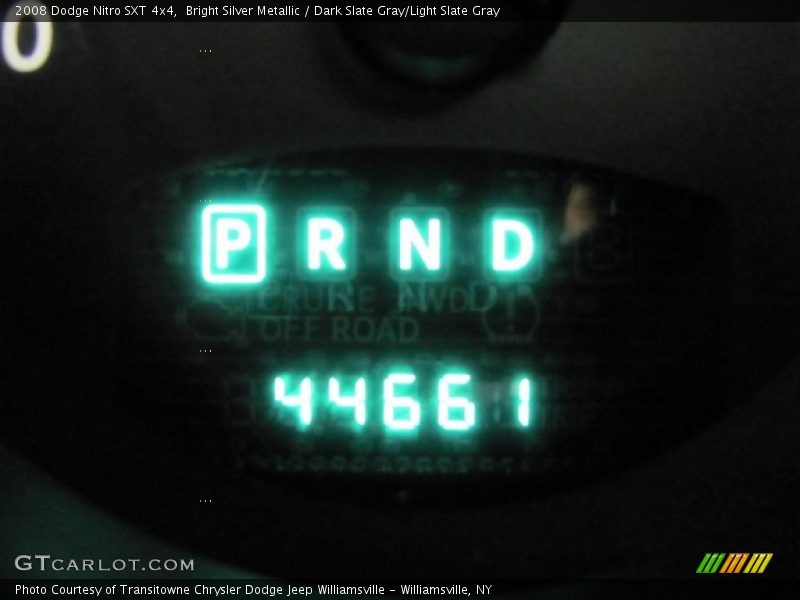 Bright Silver Metallic / Dark Slate Gray/Light Slate Gray 2008 Dodge Nitro SXT 4x4