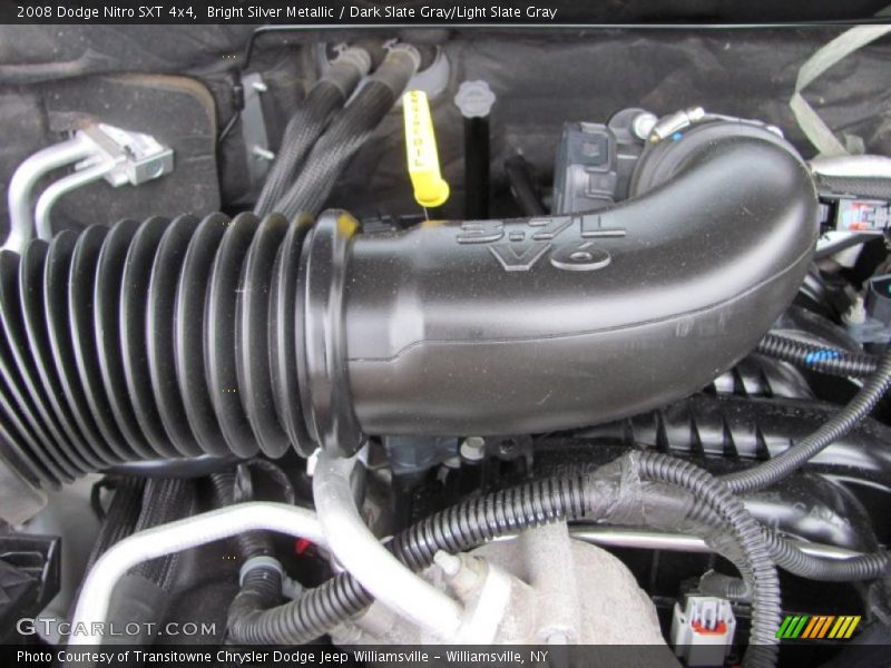 Bright Silver Metallic / Dark Slate Gray/Light Slate Gray 2008 Dodge Nitro SXT 4x4