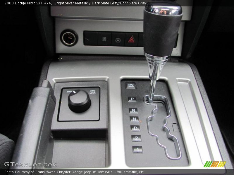 Bright Silver Metallic / Dark Slate Gray/Light Slate Gray 2008 Dodge Nitro SXT 4x4