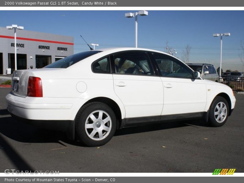 Candy White / Black 2000 Volkswagen Passat GLS 1.8T Sedan
