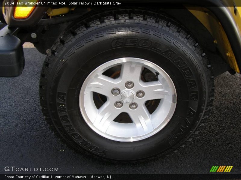 Solar Yellow / Dark Slate Gray 2004 Jeep Wrangler Unlimited 4x4