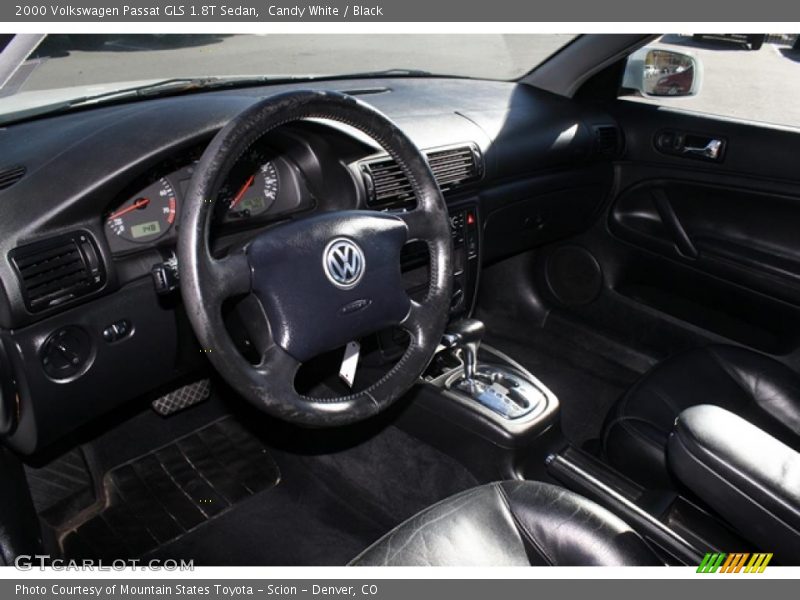 Candy White / Black 2000 Volkswagen Passat GLS 1.8T Sedan