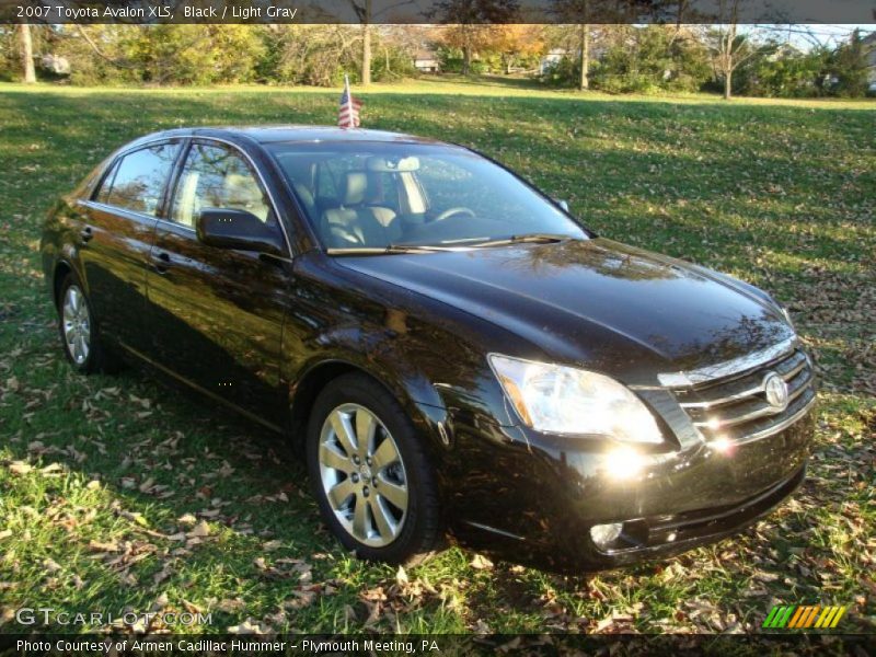 Black / Light Gray 2007 Toyota Avalon XLS