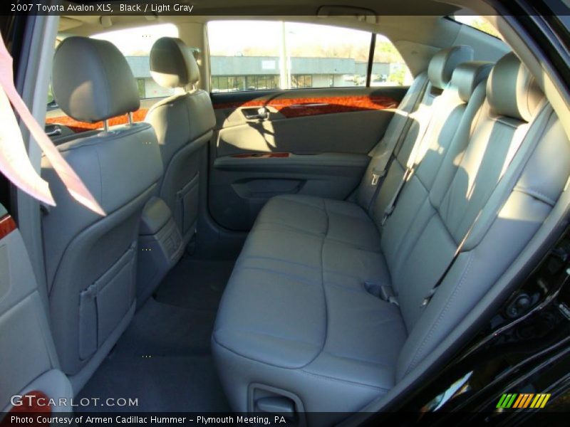 Black / Light Gray 2007 Toyota Avalon XLS