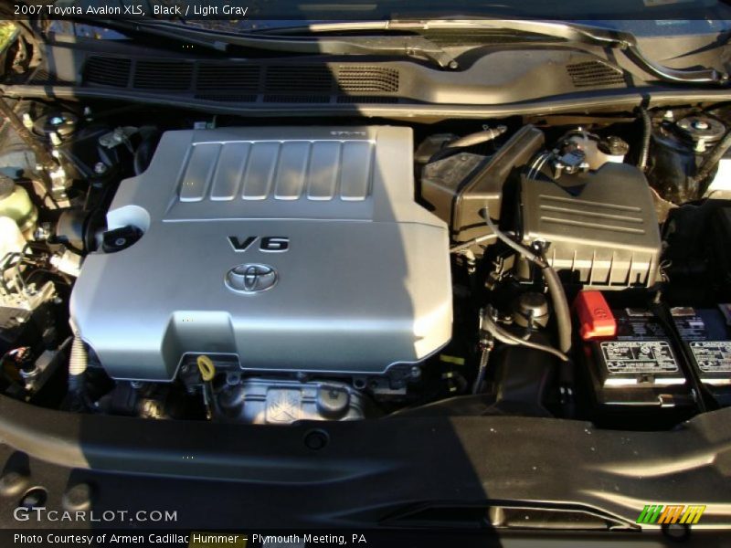 Black / Light Gray 2007 Toyota Avalon XLS