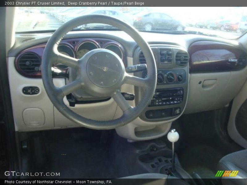 Dashboard of 2003 PT Cruiser Limited