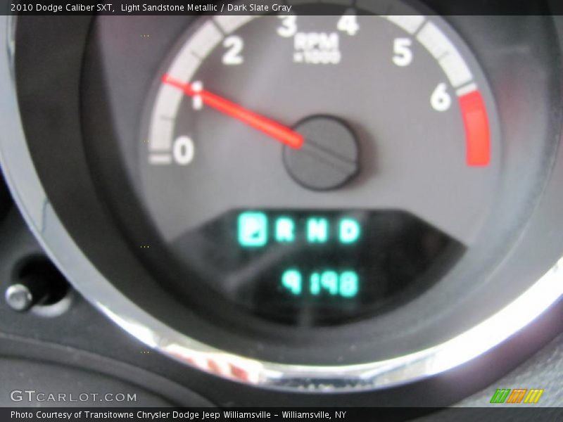 Light Sandstone Metallic / Dark Slate Gray 2010 Dodge Caliber SXT