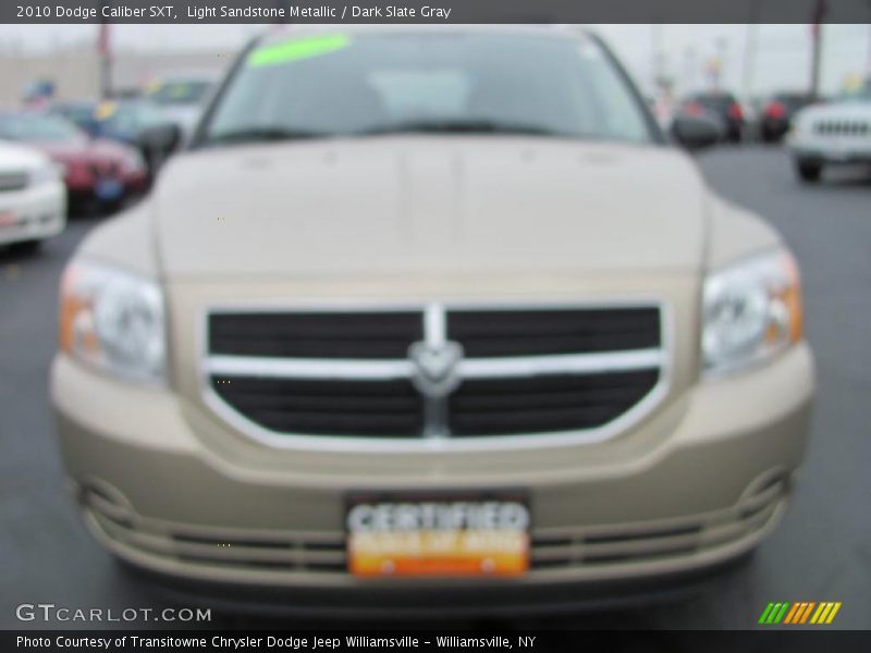 Light Sandstone Metallic / Dark Slate Gray 2010 Dodge Caliber SXT