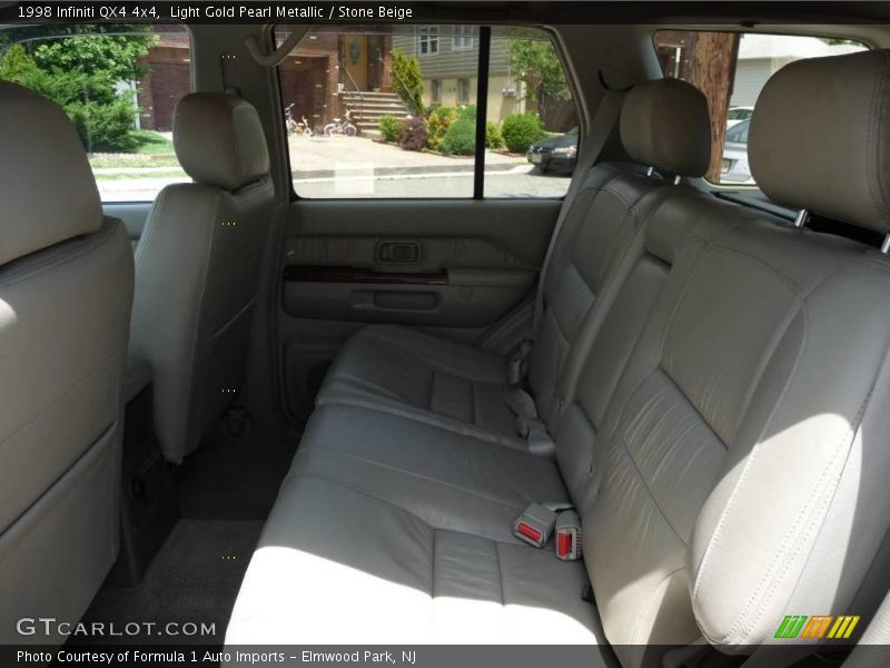 Light Gold Pearl Metallic / Stone Beige 1998 Infiniti QX4 4x4