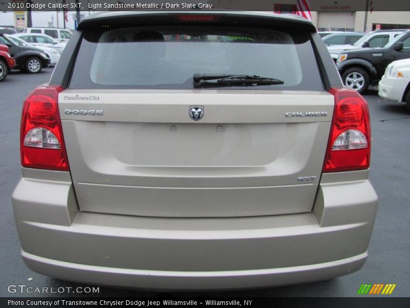 Light Sandstone Metallic / Dark Slate Gray 2010 Dodge Caliber SXT