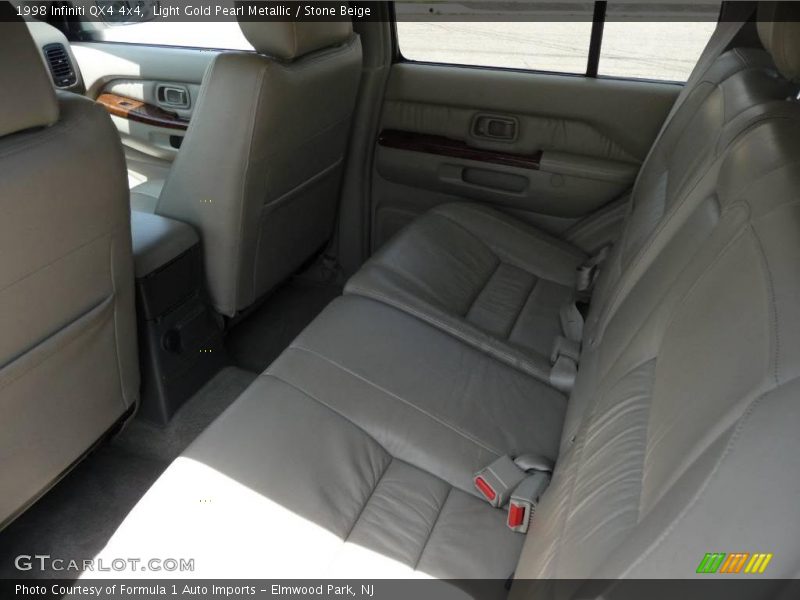 Light Gold Pearl Metallic / Stone Beige 1998 Infiniti QX4 4x4