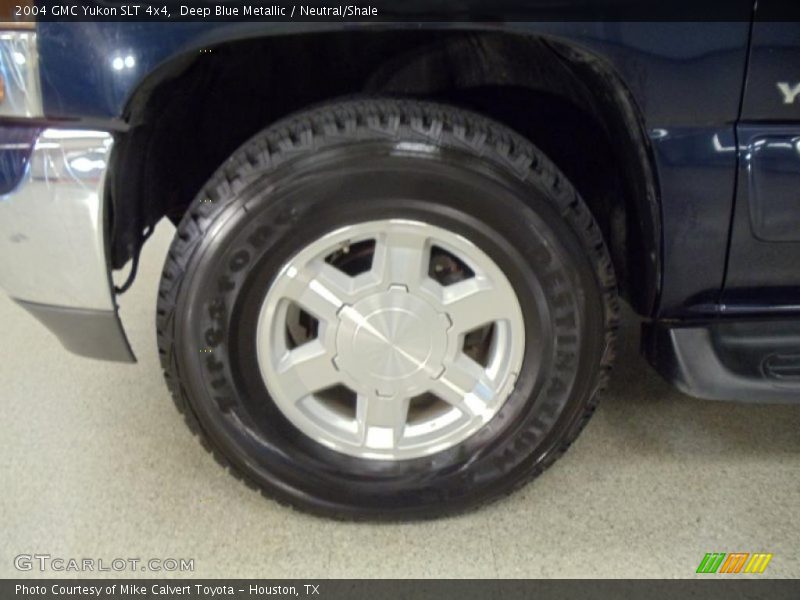Deep Blue Metallic / Neutral/Shale 2004 GMC Yukon SLT 4x4