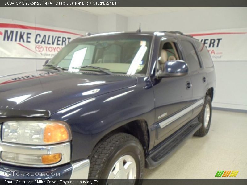 Deep Blue Metallic / Neutral/Shale 2004 GMC Yukon SLT 4x4