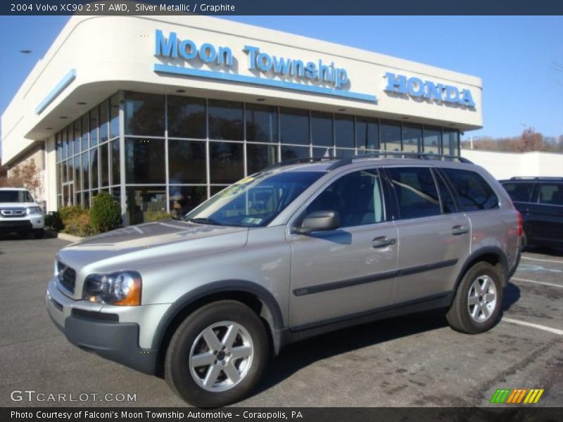 Silver Metallic / Graphite 2004 Volvo XC90 2.5T AWD
