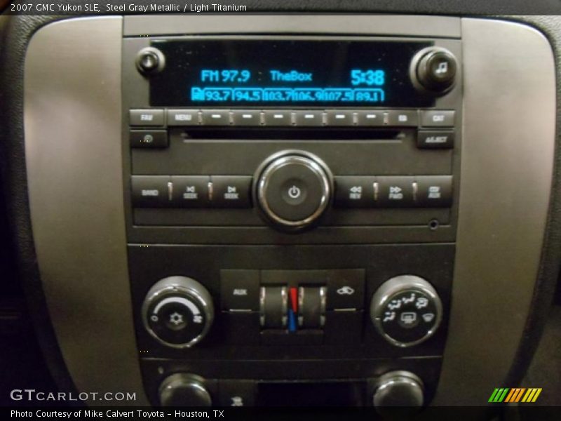 Steel Gray Metallic / Light Titanium 2007 GMC Yukon SLE