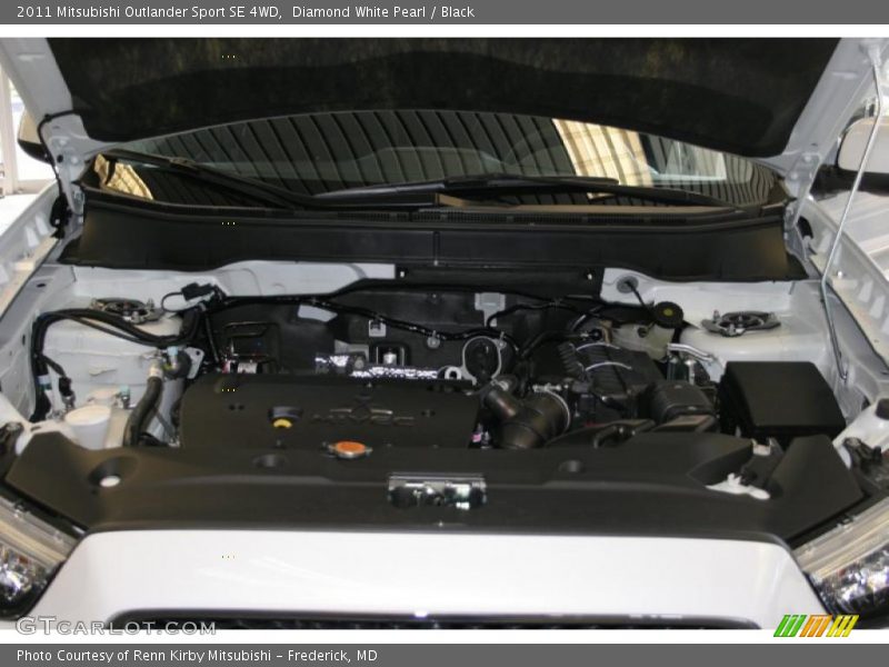 Diamond White Pearl / Black 2011 Mitsubishi Outlander Sport SE 4WD