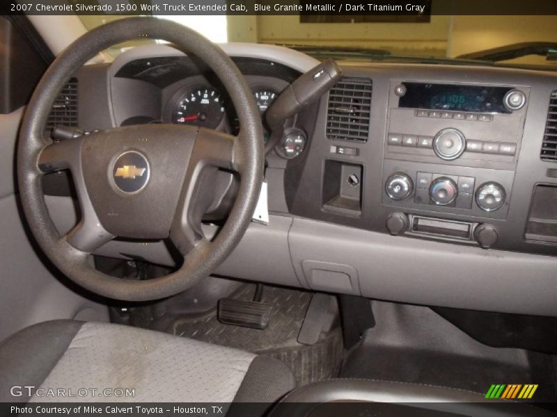 Dashboard of 2007 Silverado 1500 Work Truck Extended Cab