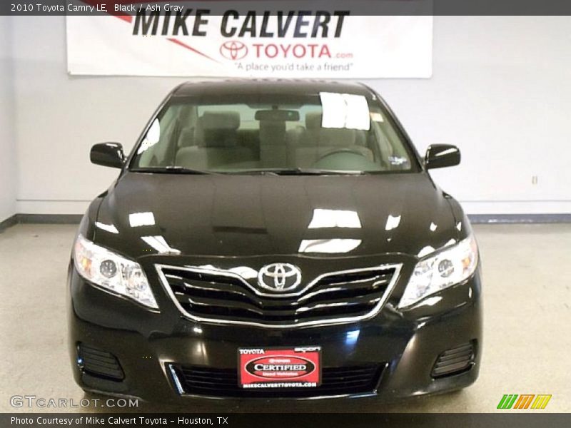 Black / Ash Gray 2010 Toyota Camry LE