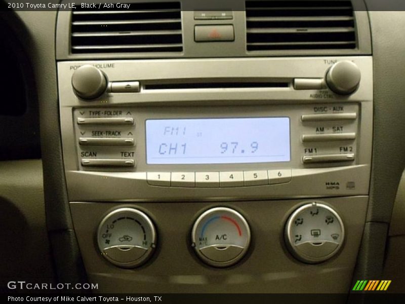 Black / Ash Gray 2010 Toyota Camry LE