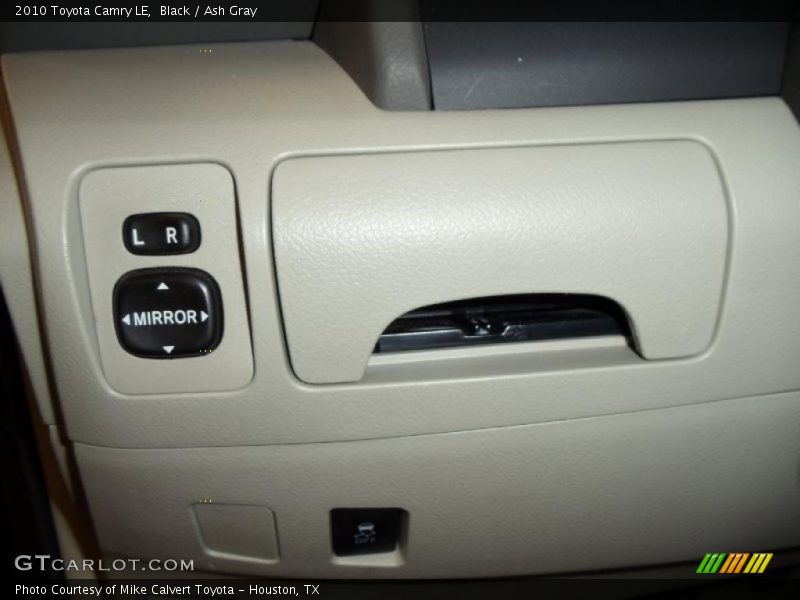 Black / Ash Gray 2010 Toyota Camry LE