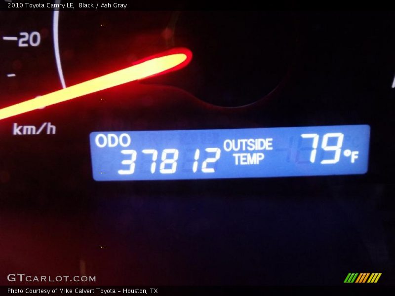 Black / Ash Gray 2010 Toyota Camry LE