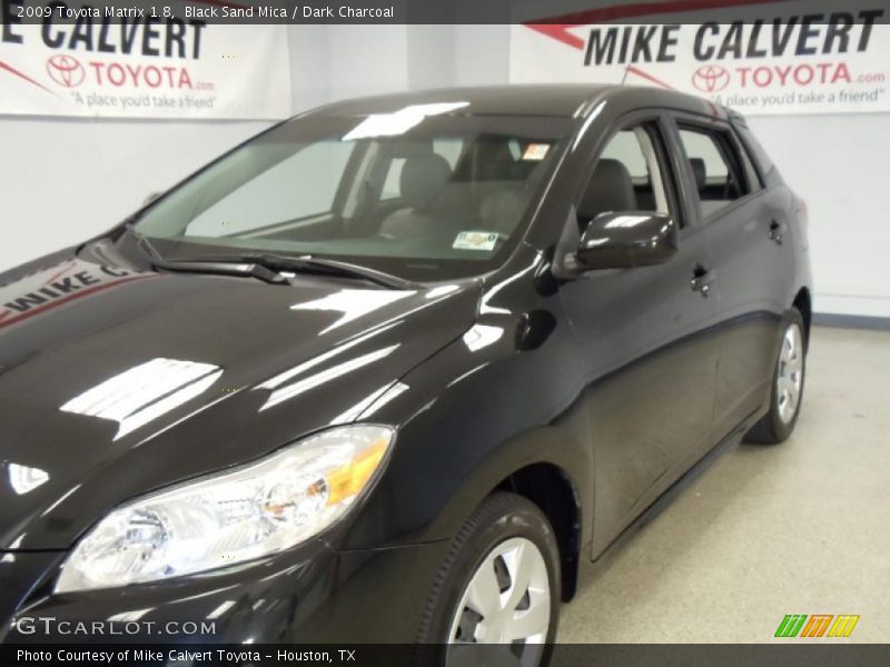 Black Sand Mica / Dark Charcoal 2009 Toyota Matrix 1.8