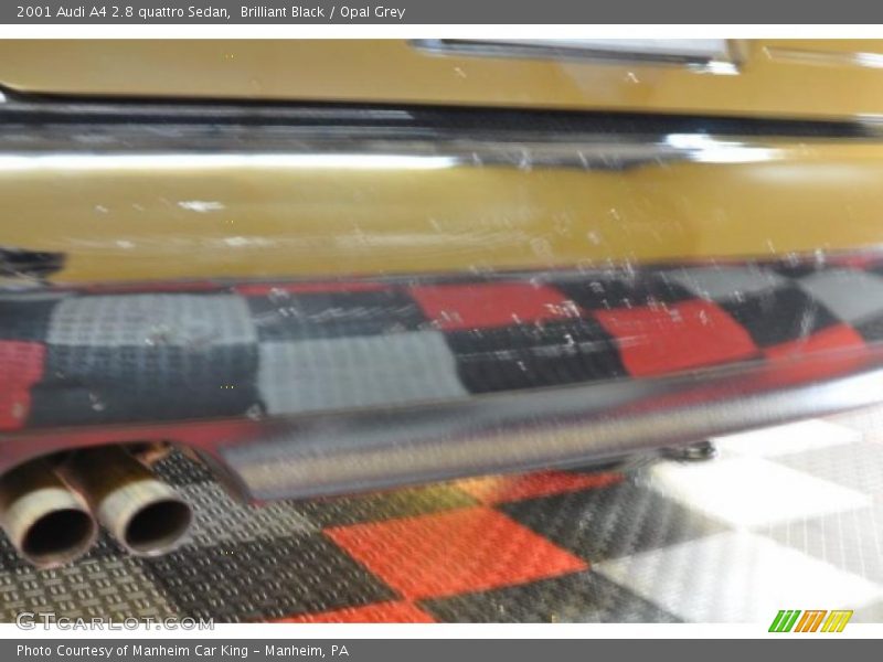 Brilliant Black / Opal Grey 2001 Audi A4 2.8 quattro Sedan