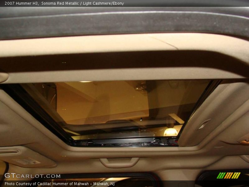 Sonoma Red Metallic / Light Cashmere/Ebony 2007 Hummer H3