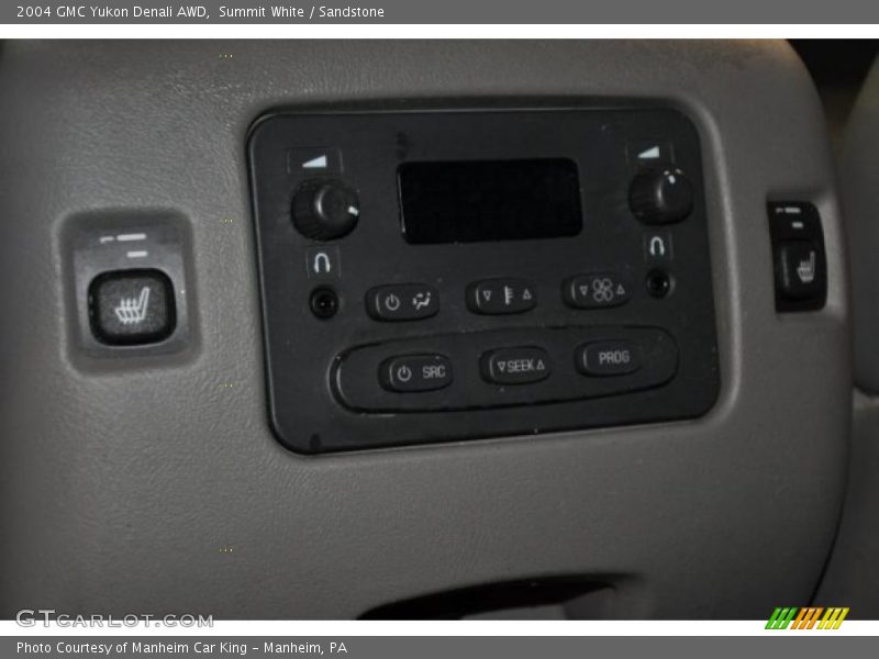 Summit White / Sandstone 2004 GMC Yukon Denali AWD