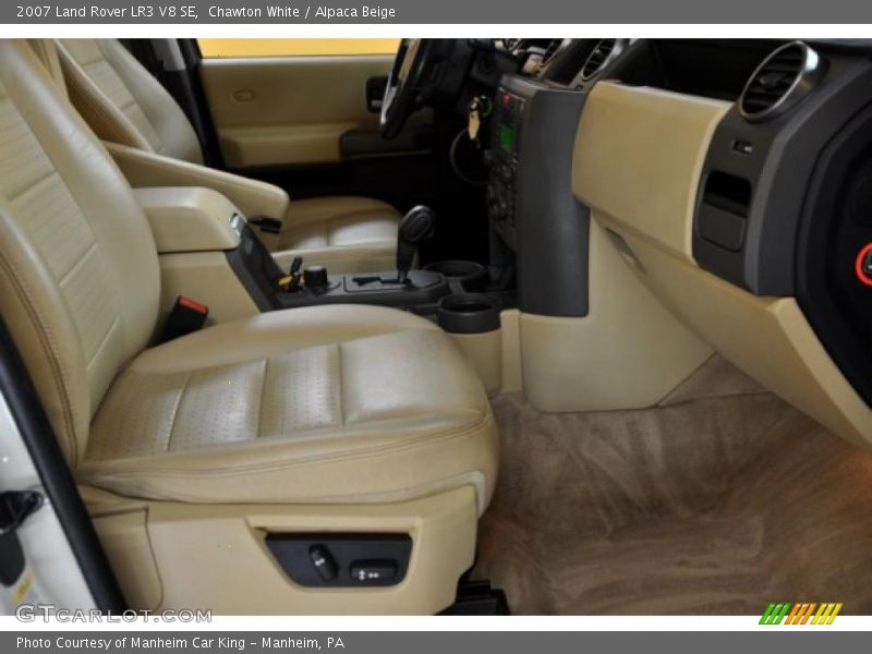 Chawton White / Alpaca Beige 2007 Land Rover LR3 V8 SE