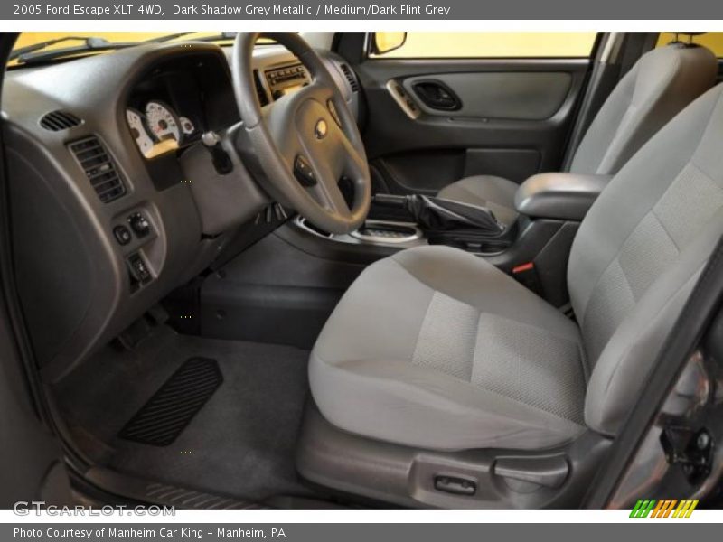 Dark Shadow Grey Metallic / Medium/Dark Flint Grey 2005 Ford Escape XLT 4WD