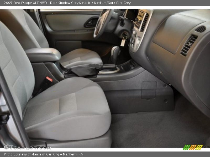Dark Shadow Grey Metallic / Medium/Dark Flint Grey 2005 Ford Escape XLT 4WD