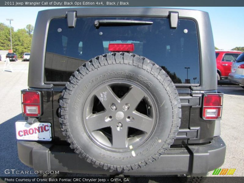  2011 Wrangler Call of Duty: Black Ops Edition 4x4 Wheel