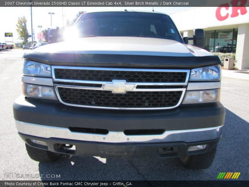 Silver Birch Metallic / Dark Charcoal 2007 Chevrolet Silverado 2500HD Classic LT Extended Cab 4x4