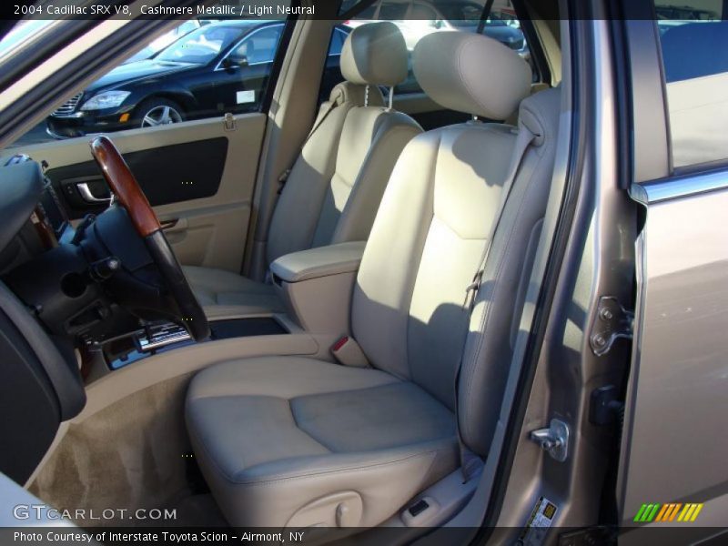 Cashmere Metallic / Light Neutral 2004 Cadillac SRX V8