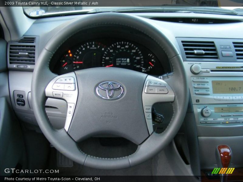 Classic Silver Metallic / Ash 2009 Toyota Camry XLE