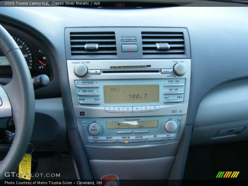 Classic Silver Metallic / Ash 2009 Toyota Camry XLE