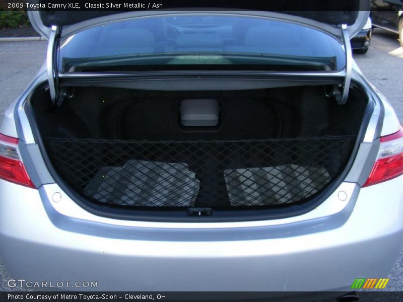 Classic Silver Metallic / Ash 2009 Toyota Camry XLE