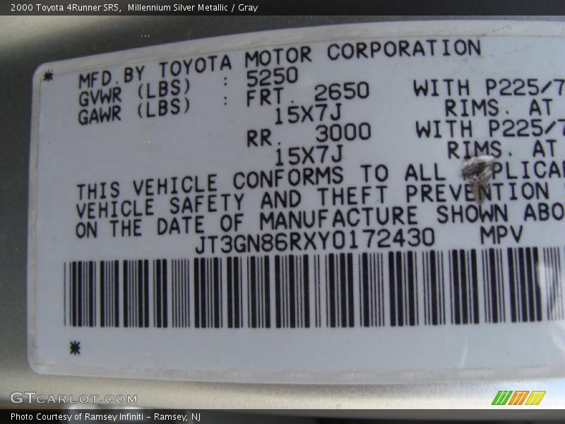 Millennium Silver Metallic / Gray 2000 Toyota 4Runner SR5