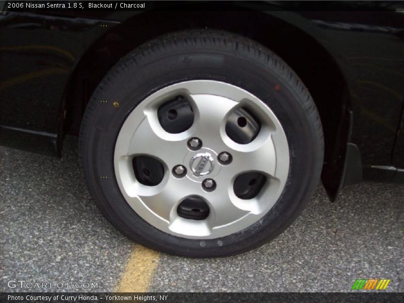 Blackout / Charcoal 2006 Nissan Sentra 1.8 S