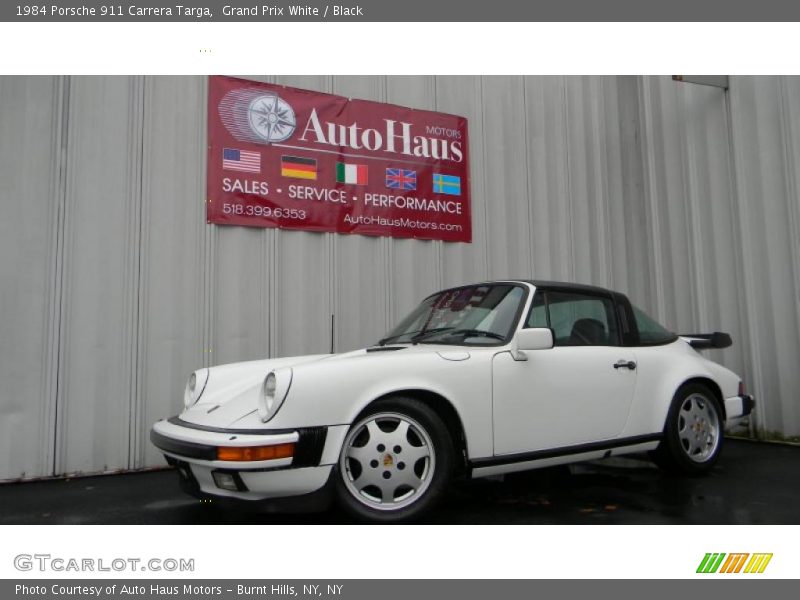 Grand Prix White / Black 1984 Porsche 911 Carrera Targa