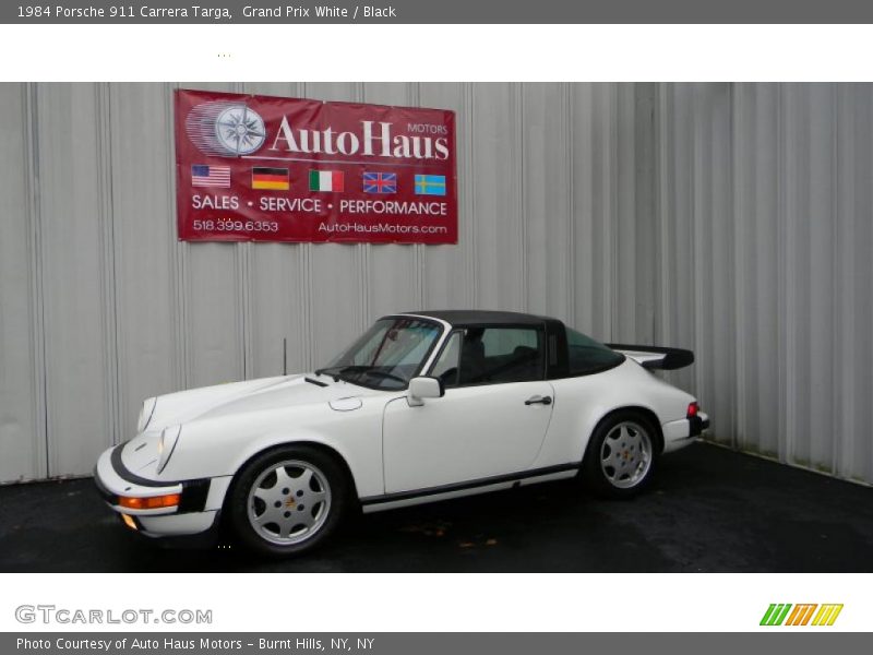 Grand Prix White / Black 1984 Porsche 911 Carrera Targa