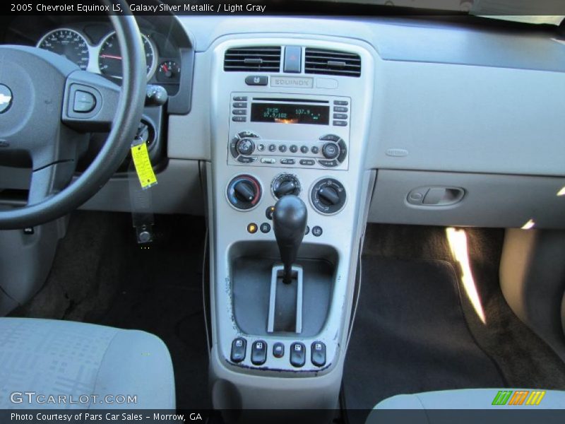 Galaxy Silver Metallic / Light Gray 2005 Chevrolet Equinox LS