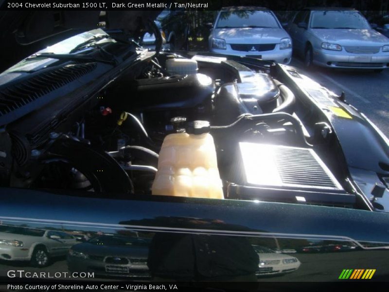 Dark Green Metallic / Tan/Neutral 2004 Chevrolet Suburban 1500 LT