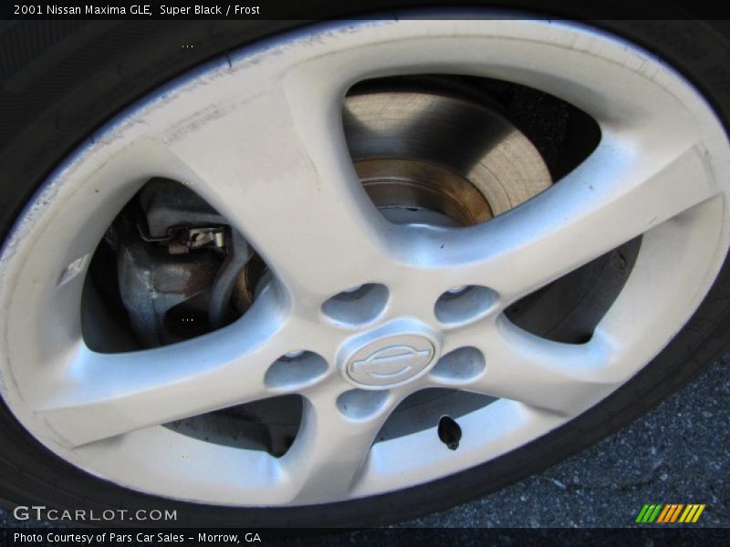 Super Black / Frost 2001 Nissan Maxima GLE