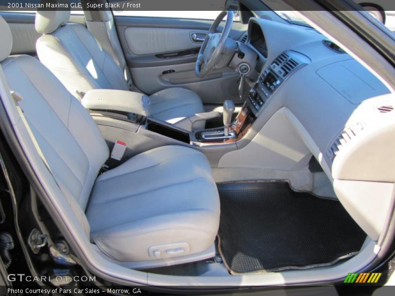 Super Black / Frost 2001 Nissan Maxima GLE