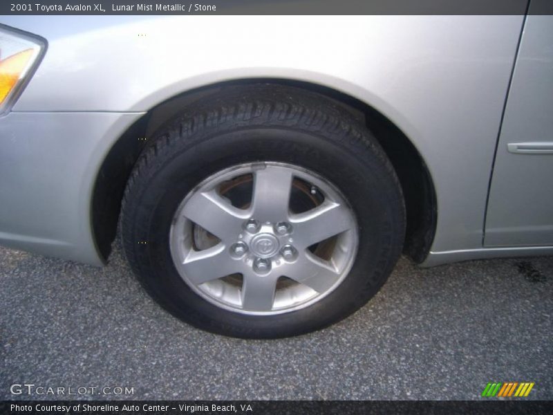 Lunar Mist Metallic / Stone 2001 Toyota Avalon XL