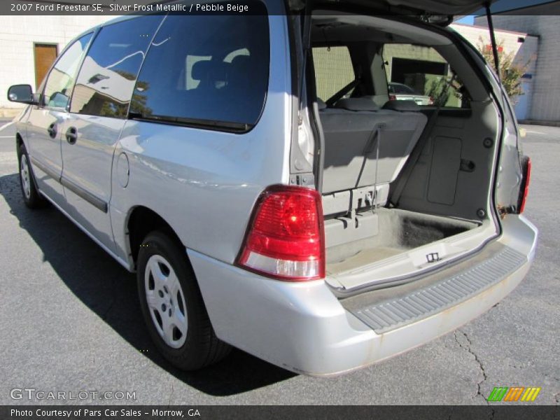  2007 Freestar SE Trunk