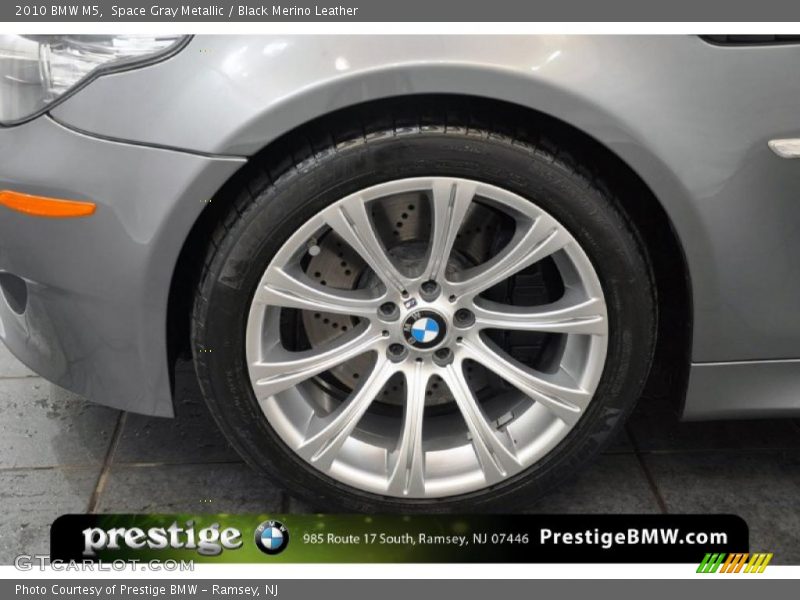 Space Gray Metallic / Black Merino Leather 2010 BMW M5